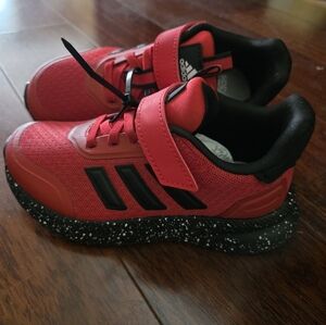 Adidas Kids Red and Black Sneakers with Speckled Sole